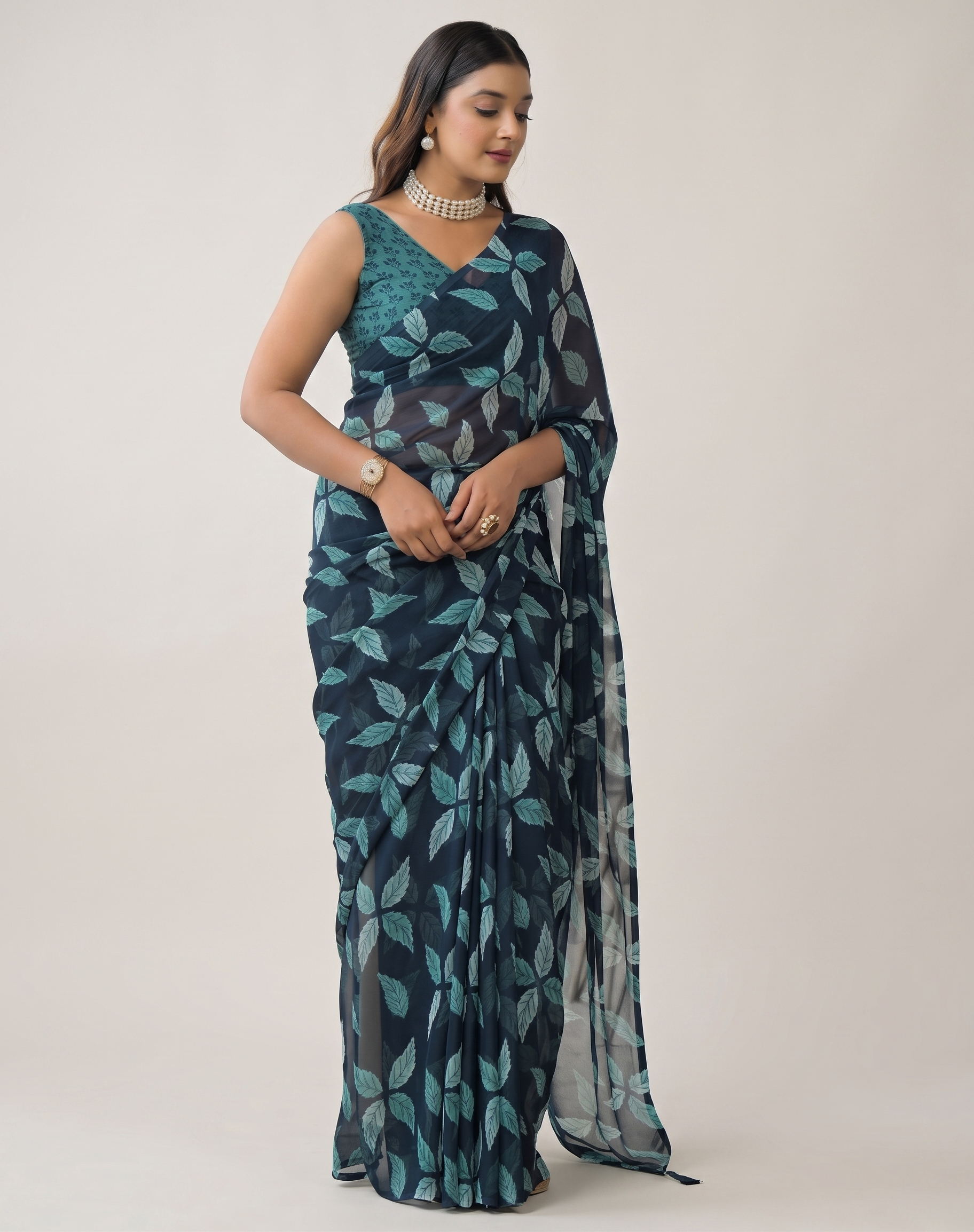 Women's Premium Georgette Floral and Light Green Leaf Printed Saree with Unstitched Blouse Piece — photo 1 of 1